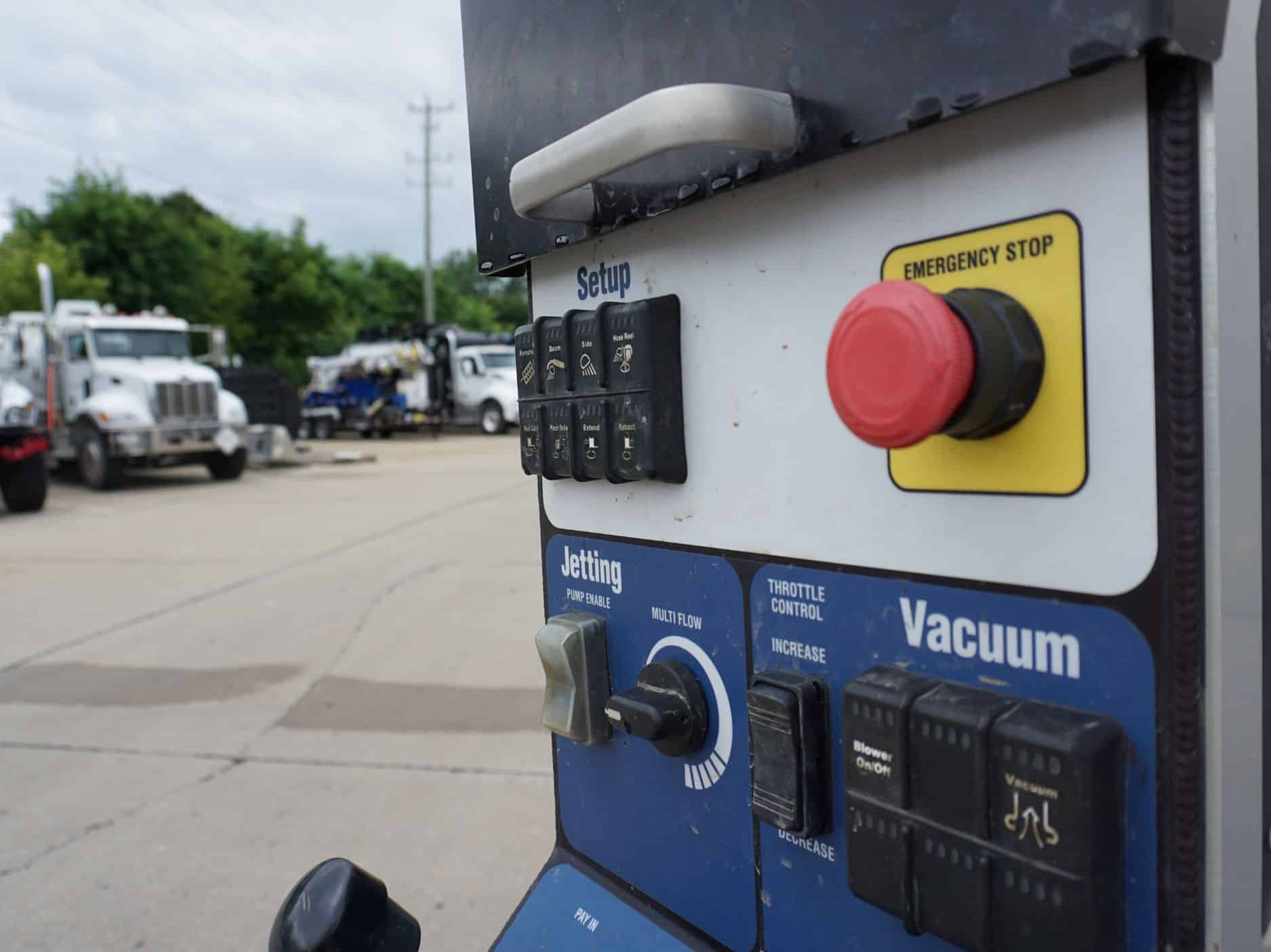 Vacuum Truck Rental Vac Trucks (4)